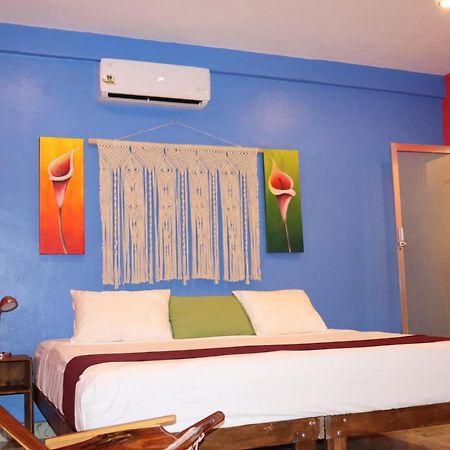 Centrico Y Encantador Apartamento Angielin Apartment Valladolid  Luaran gambar